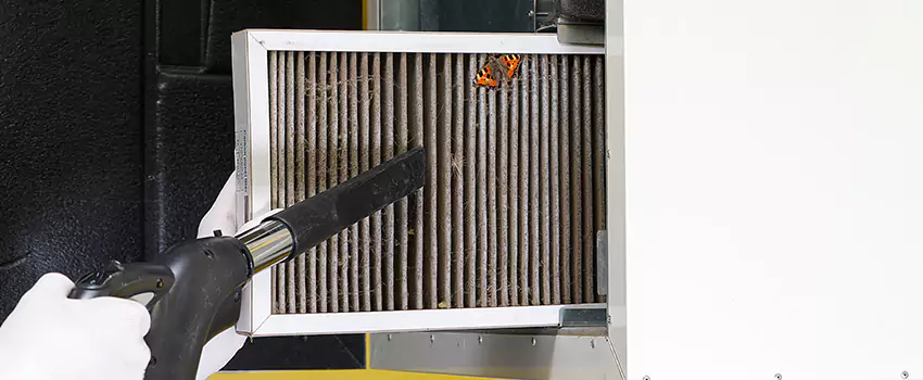 Clogged Air Duct Cleaning Process in Kent, WA